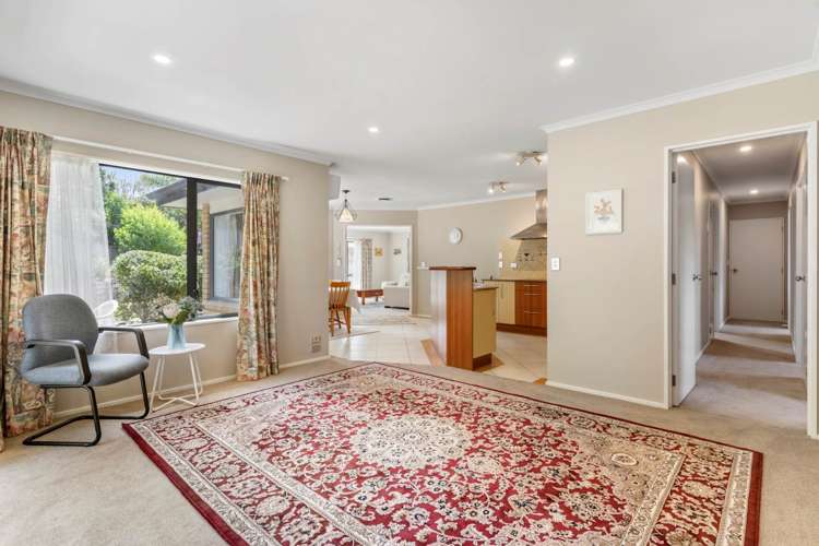 90 Buscomb Avenue Henderson_9