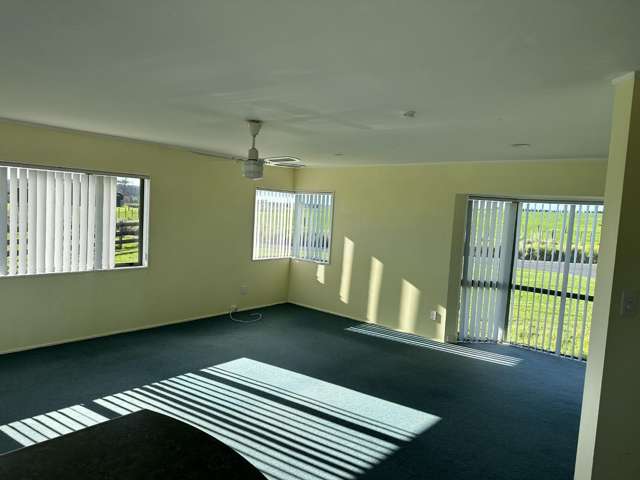 44 Otaraoa Road Waitara_4