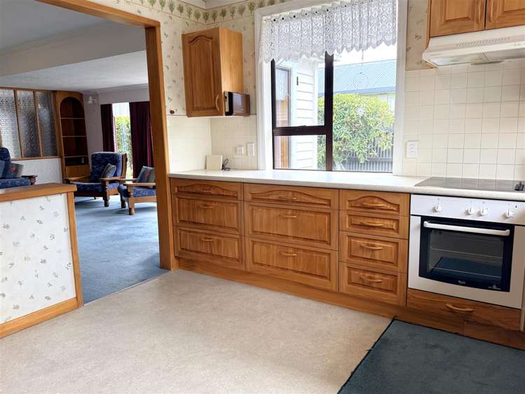 218 Sewell Street Hokitika_5