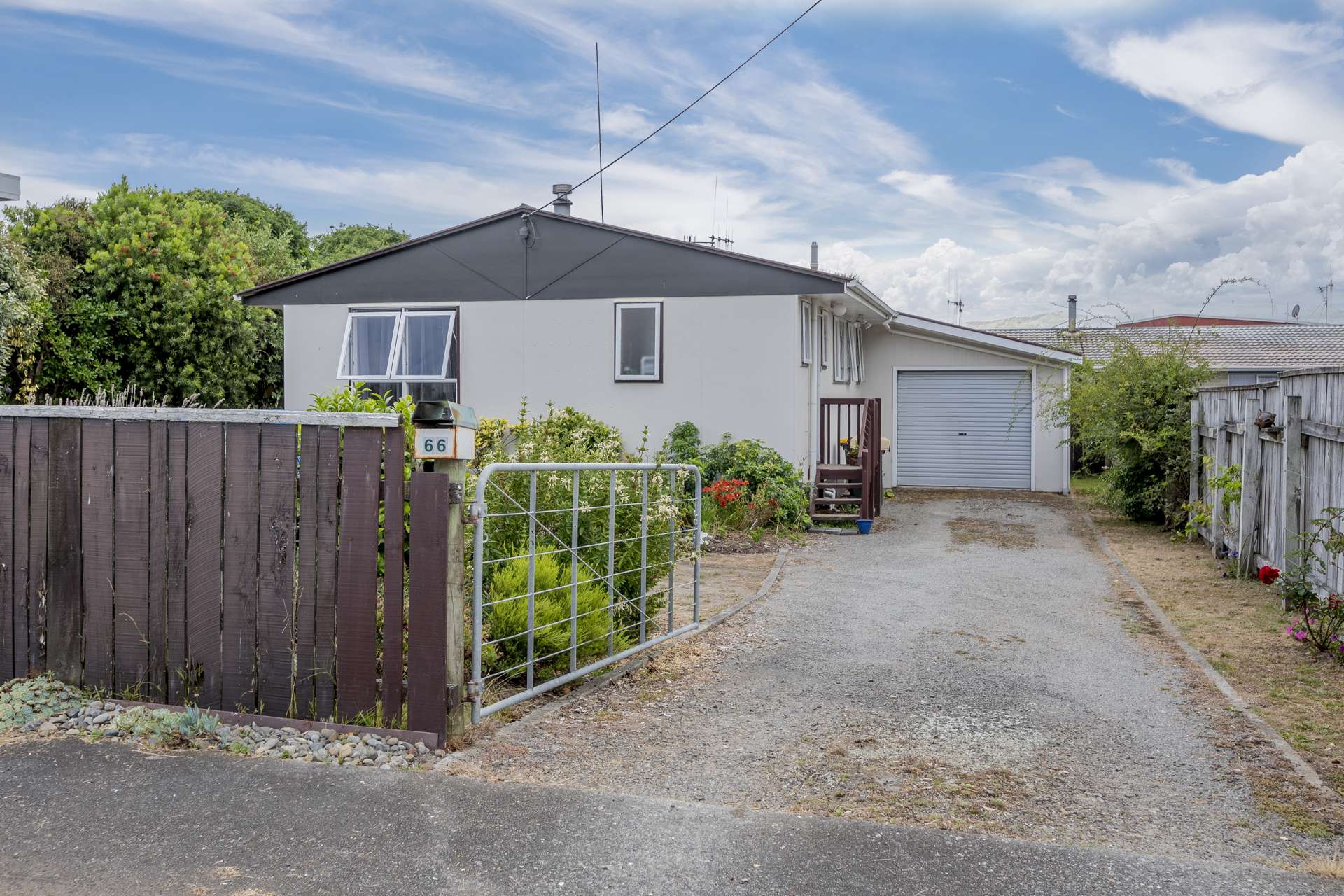 66 Toi Street Otaki Beach_0