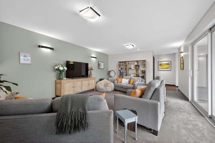 712 Highfield Road Burnham_10