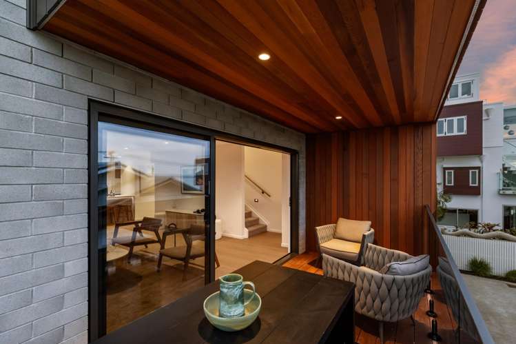 10B Joan Street Pt Chevalier_29