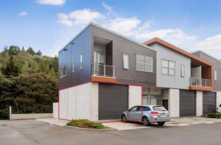 20/18 Oteha Valley Road_0