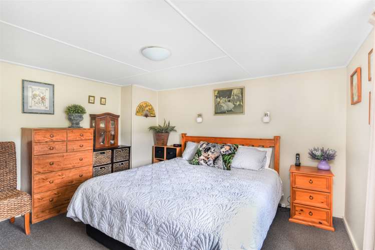 487 Kaikorai Valley Road Bradford_10