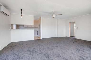 31 Doment Crescent_3
