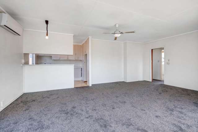 31 Doment Crescent Orewa_4