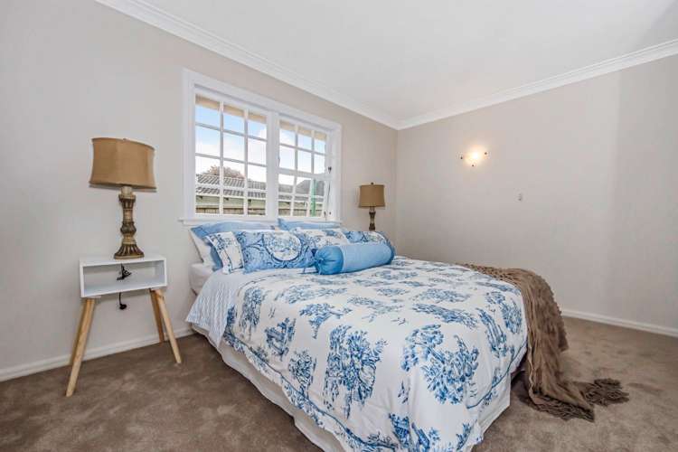 12 Puawai Place Northcote_24