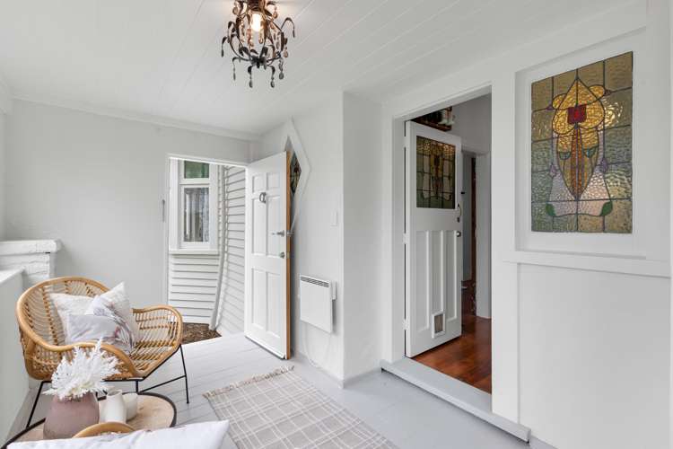 36 Kingswood Street Takaro_10