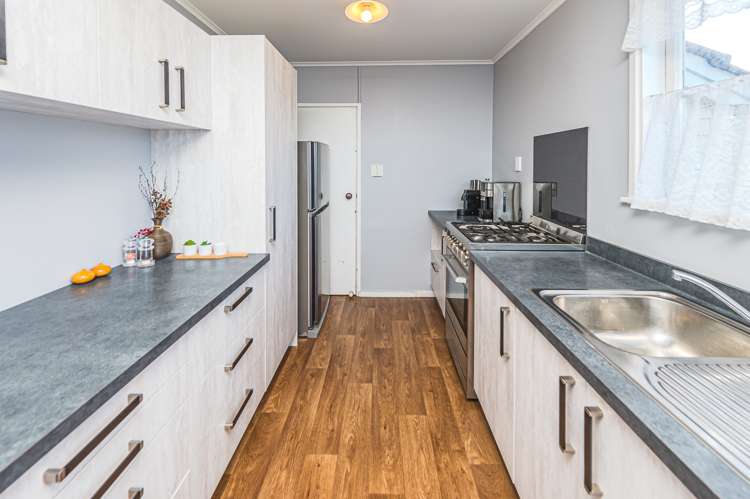 86 Swiss Avenue Gonville_1