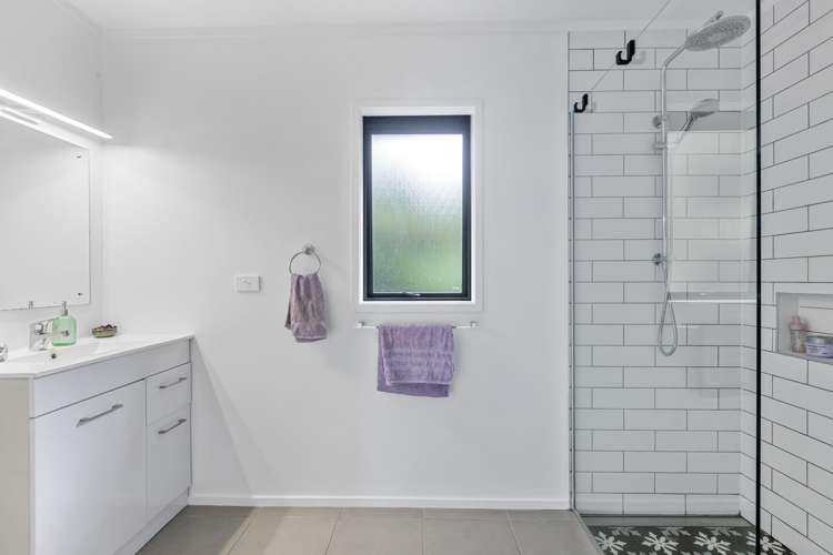 181 Govan Wilson Road Matakana_18