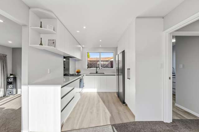 63 Solomon Avenue Redwood_3