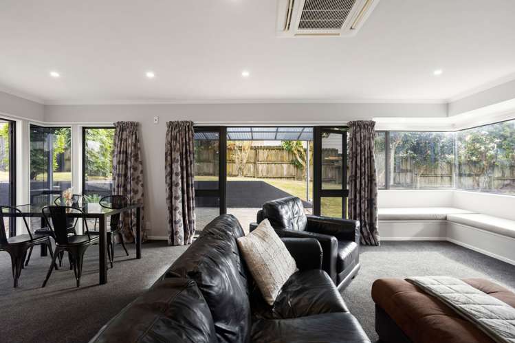 51 Sunnyhills Avenue Glenview_5