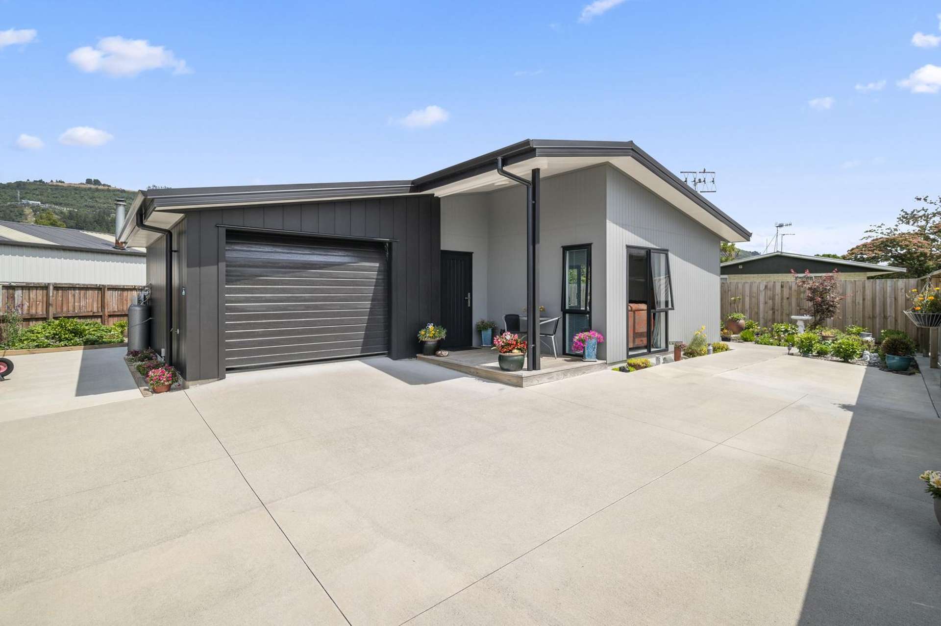 10A Darroch Street Fairy Springs_0