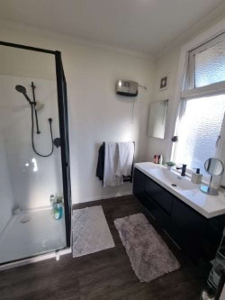 158 Saint Vincent Street Toi Toi_6