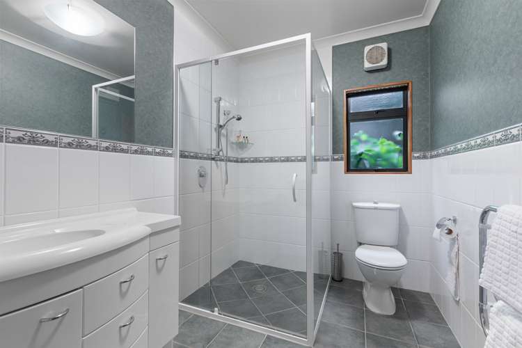 3 Fairfax Terrace Frankleigh Park_19