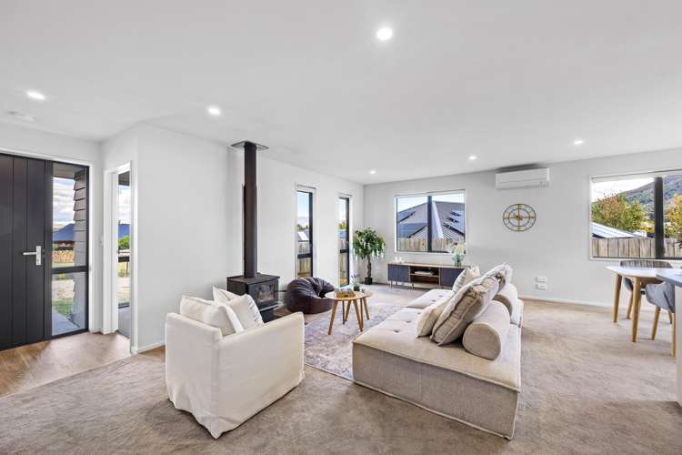 43B Hewson Crescent_0