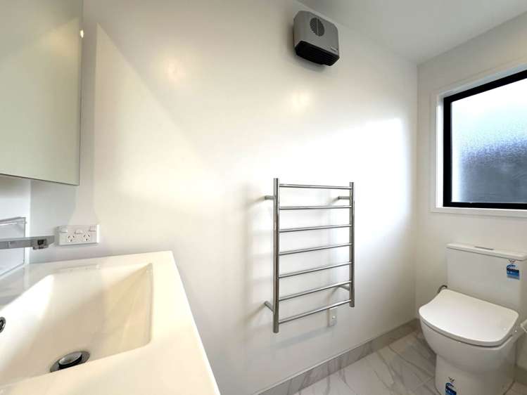 12/200 Carrington Road Mount Albert_12