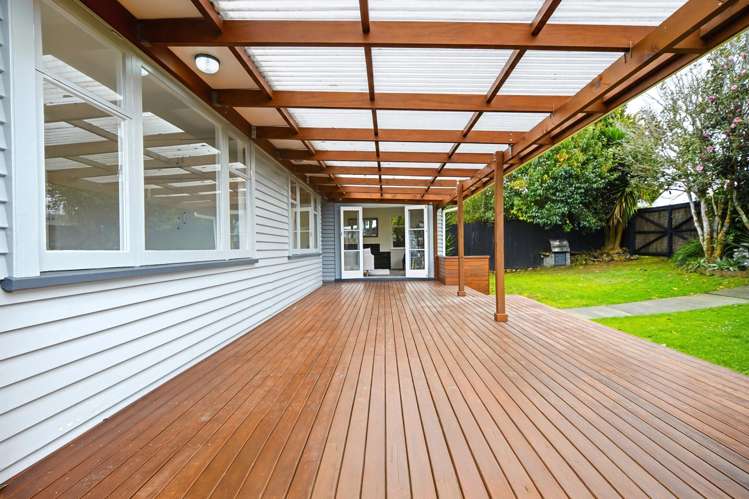 102 Taikata Road Te Atatu Peninsula_15