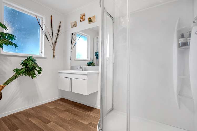 7 Jillian Drive Ranui_15