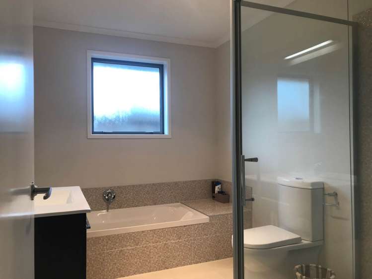 13 Glenkirk Crescent Pokeno_10