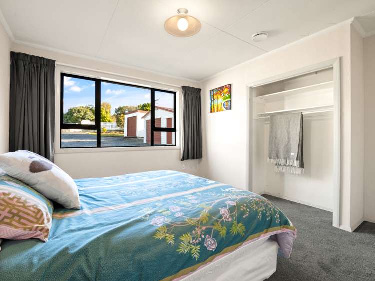 26 Caldwell Street Brockville_11