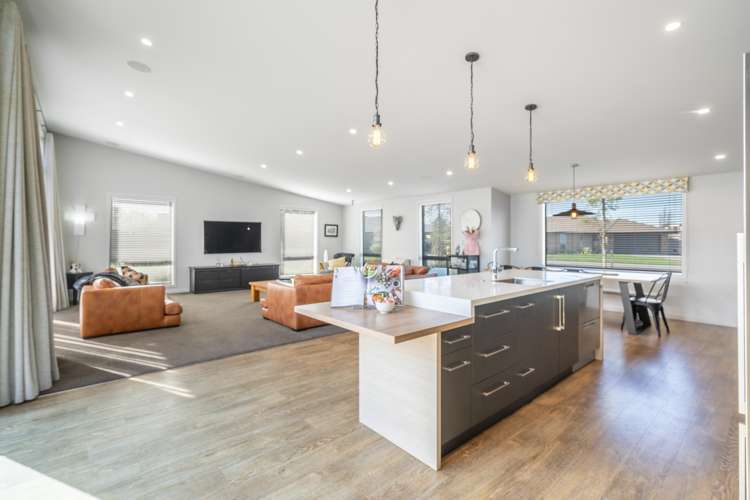 8 Talboys Drive Winton_3