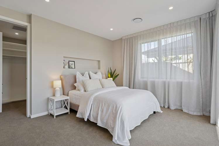 11 Rua Street Albert Town_19