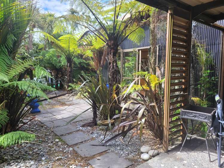 127 Brickfield Road Hokitika_35