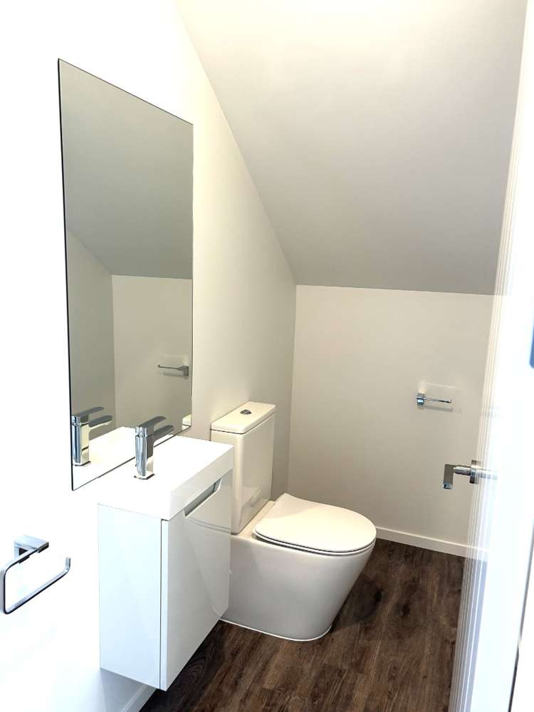 9 Marine Corps Drive 10754_9