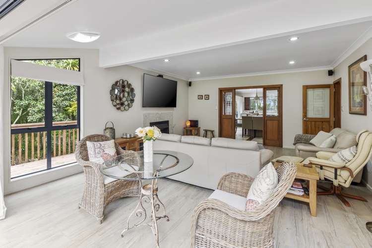 14 Ngaio Road Titirangi_6