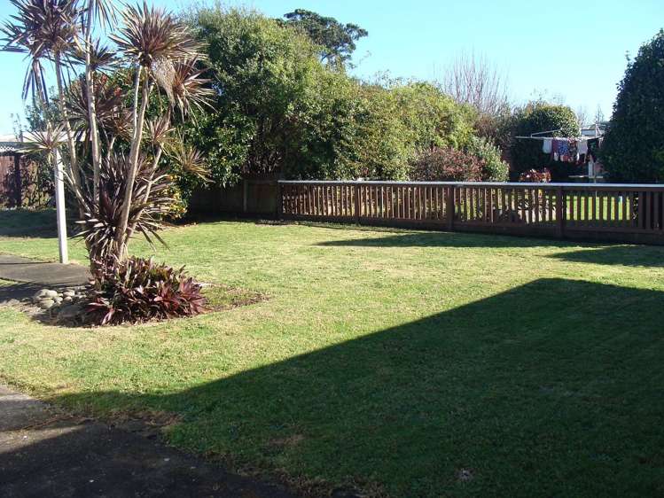17 Hume Street Waitara_5