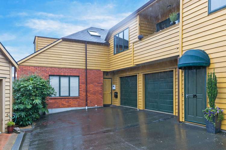 24 Futuna Close Karori_0