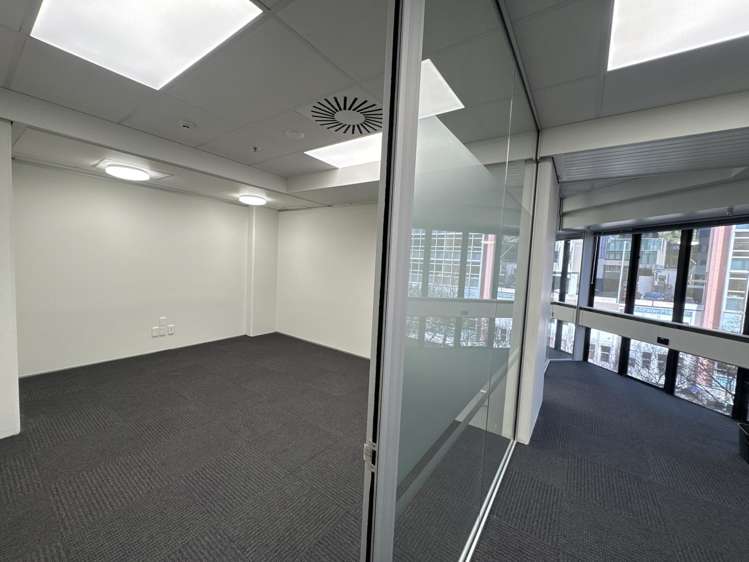 4B/117 Lambton Quay Wellington Central_4