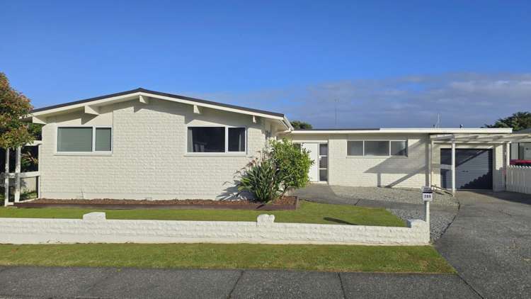 269 Sewell Street Hokitika_15