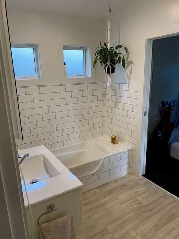 8 Arawhata Street Porirua East_14