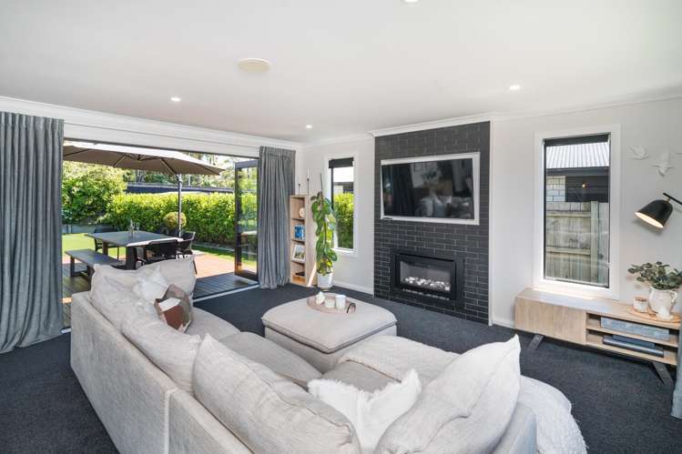 19 Coutts Way Fitzherbert_9
