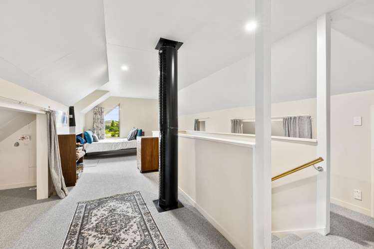 2 Porter Place Castle Hill_12