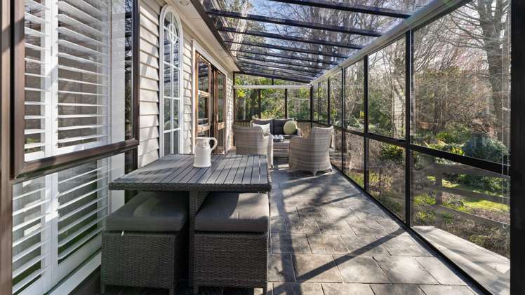 554 Kingseat Road Patumahoe_16