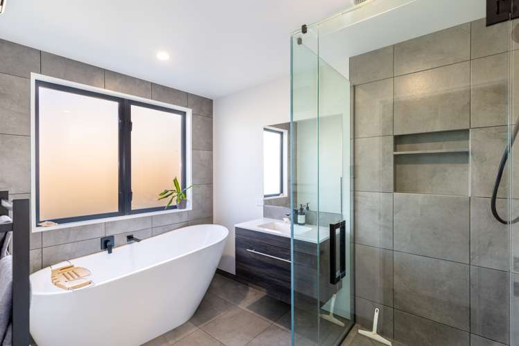 17 Ridgeway Place Richmond Hill_21