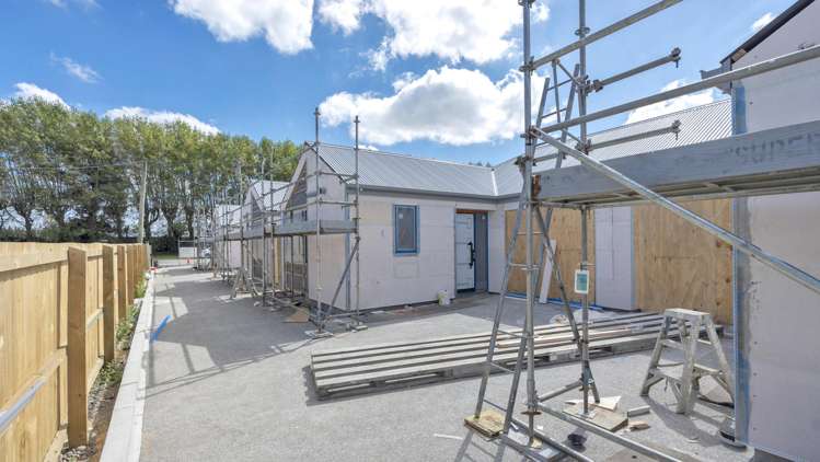 1-4/206 Racecourse Road_4