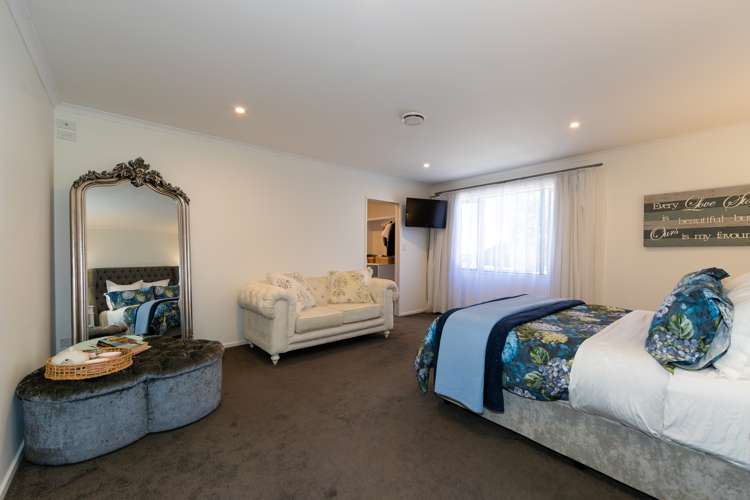 83 Ferry Road Clive_8