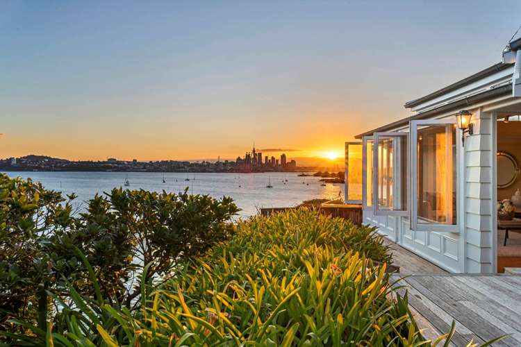 38 Jubilee Avenue Devonport_1