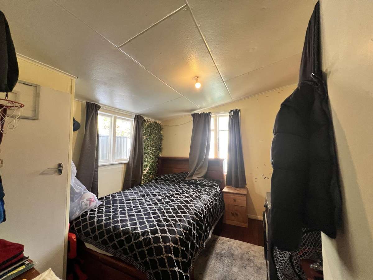 1 Titahi Bay Road_2