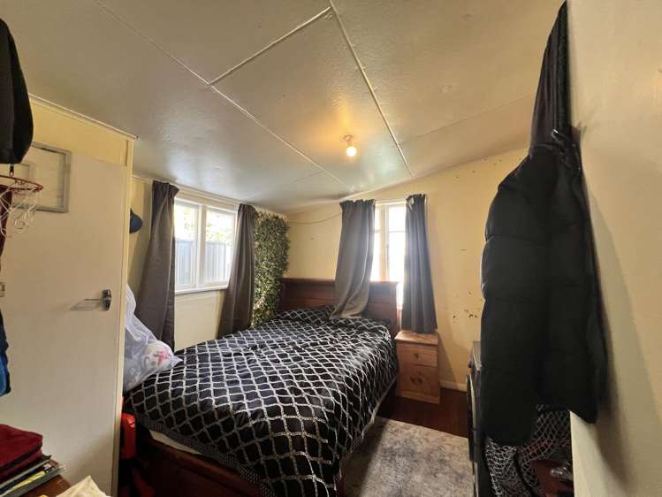 1 Titahi Bay Road Porirua_6