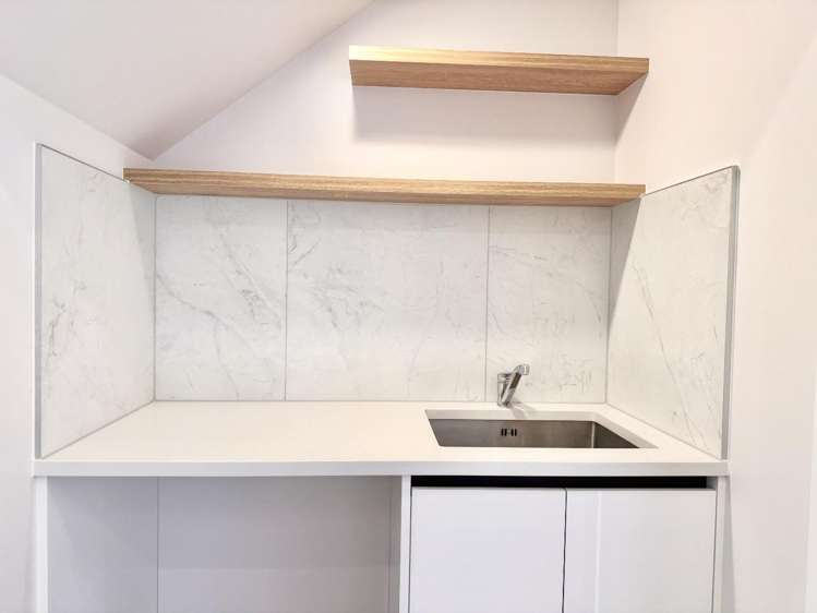 10/72 Taikata 1801_10