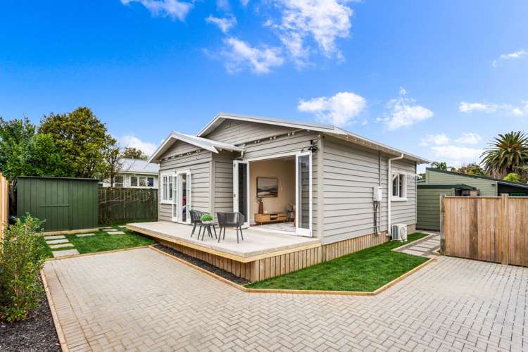 95B McLeod Road Te Atatu South_12