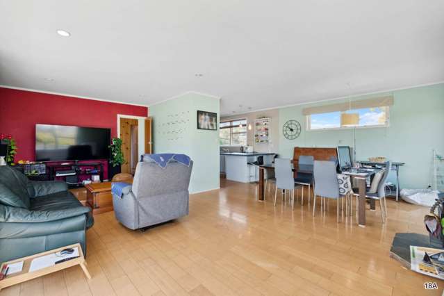 18 & 18A Dallinghoe Crescent Milford_3