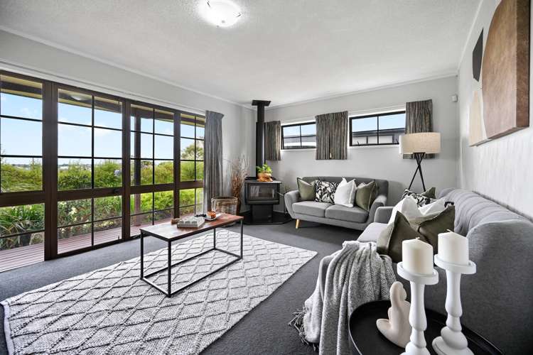 5 Monique Place Dinsdale_2