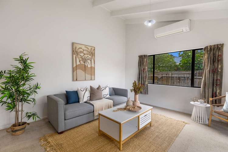 9 Cousins Avenue East Foxton Beach_6