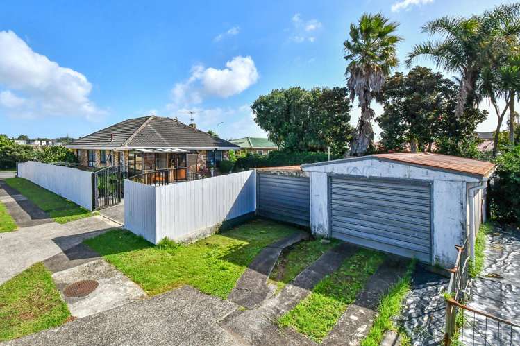 1 Swaffield Road Papatoetoe_16